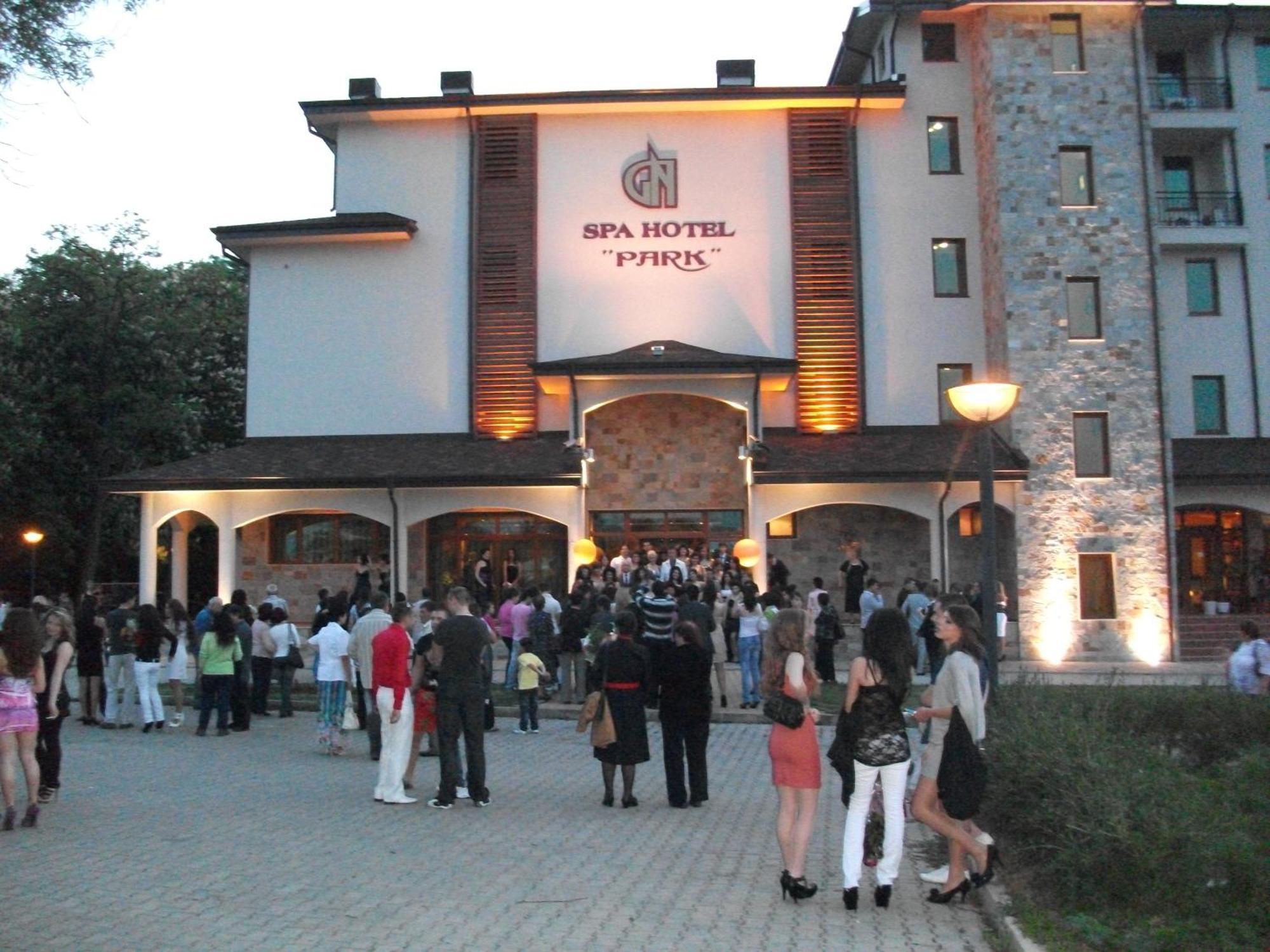 Hotel Park Karnobat Exterior foto