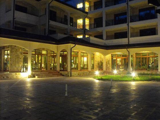 Hotel Park Karnobat Exterior foto